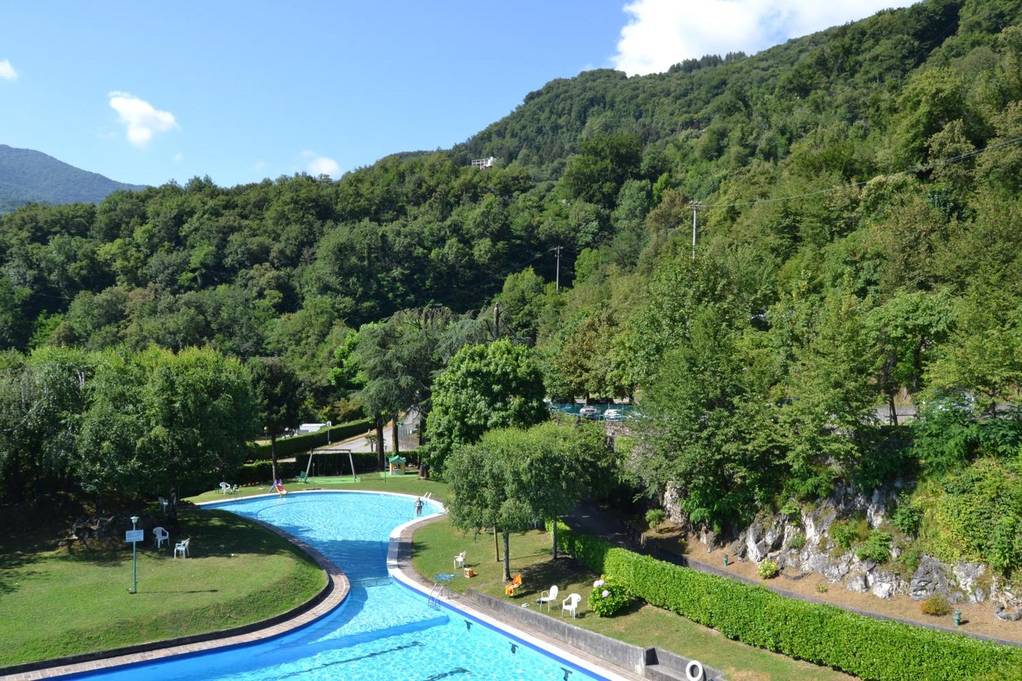 Appartamenti Lago Di Como Valbrona Exterior foto